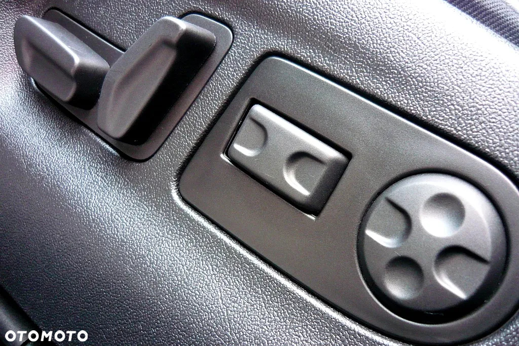 Citroën C5 2.0 HDi Exclusive - 24