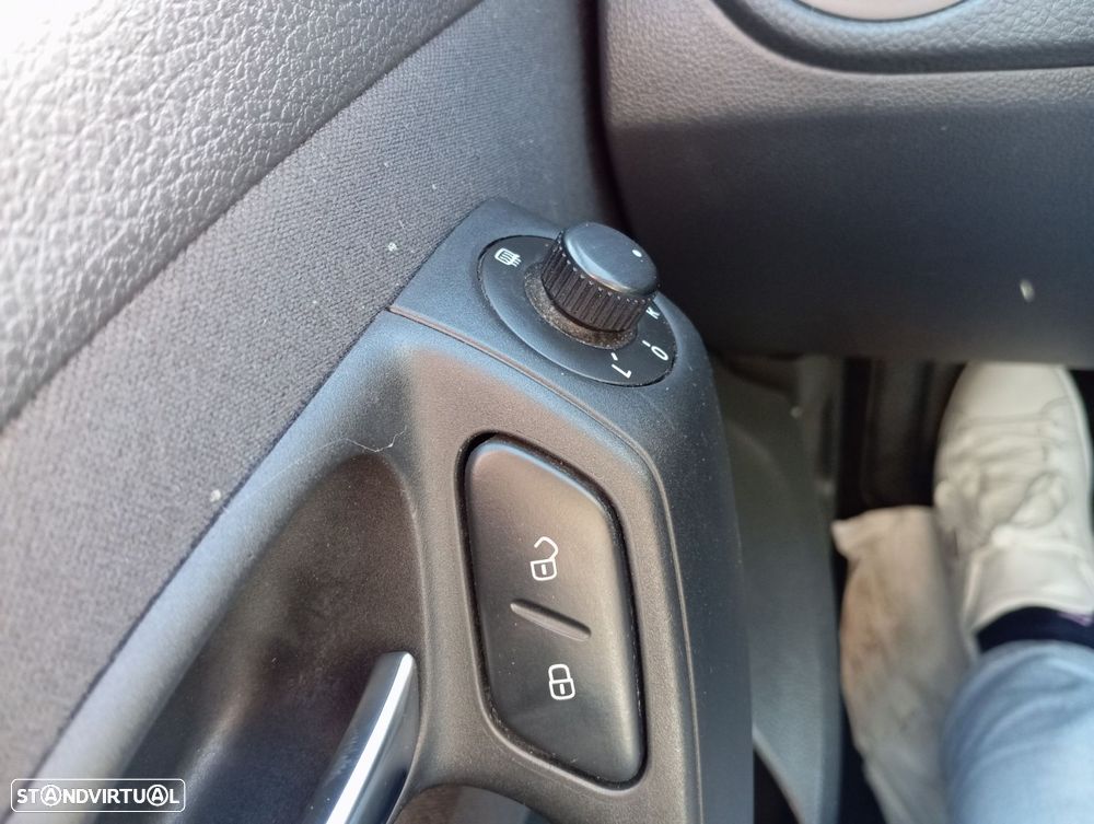 VW Polo 1.2 Confortline - 11