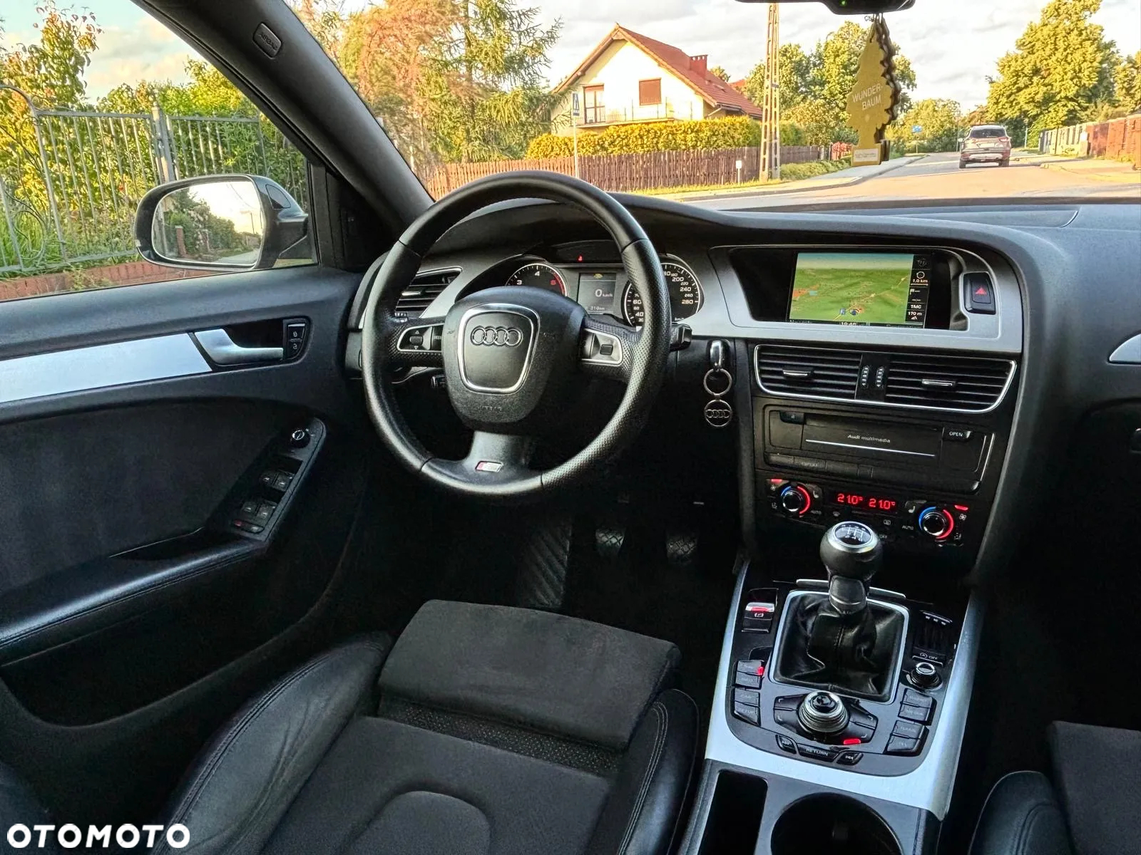 Audi A4 Avant 2.0 TDI DPF Quattro - 32