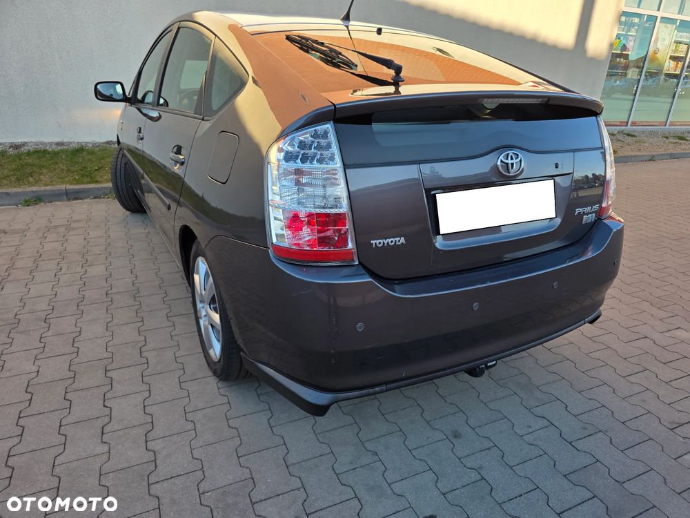 Toyota Prius 1.5 VVT-i Prestige - 9