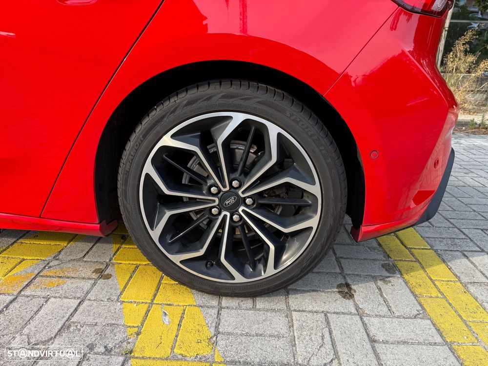 Ford Focus 1.0 EcoBoost ST-Line - 6