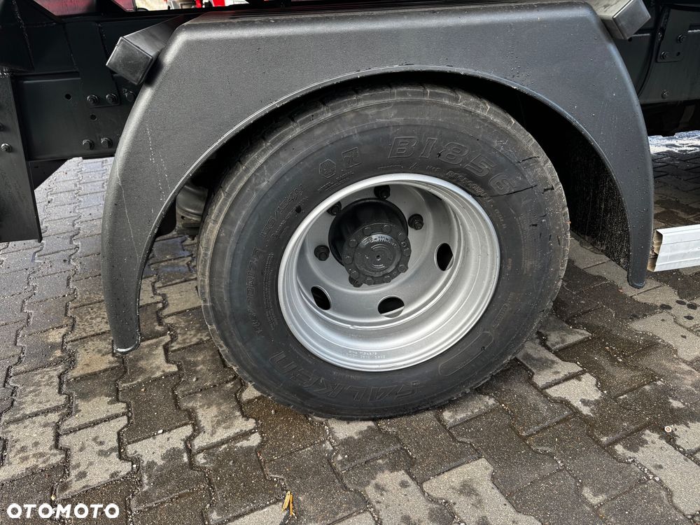 Renault MIDLUM 12-220 Wywrotka - 16