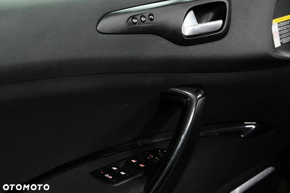 Citroën C5 2.0 HDi Exclusive - 31