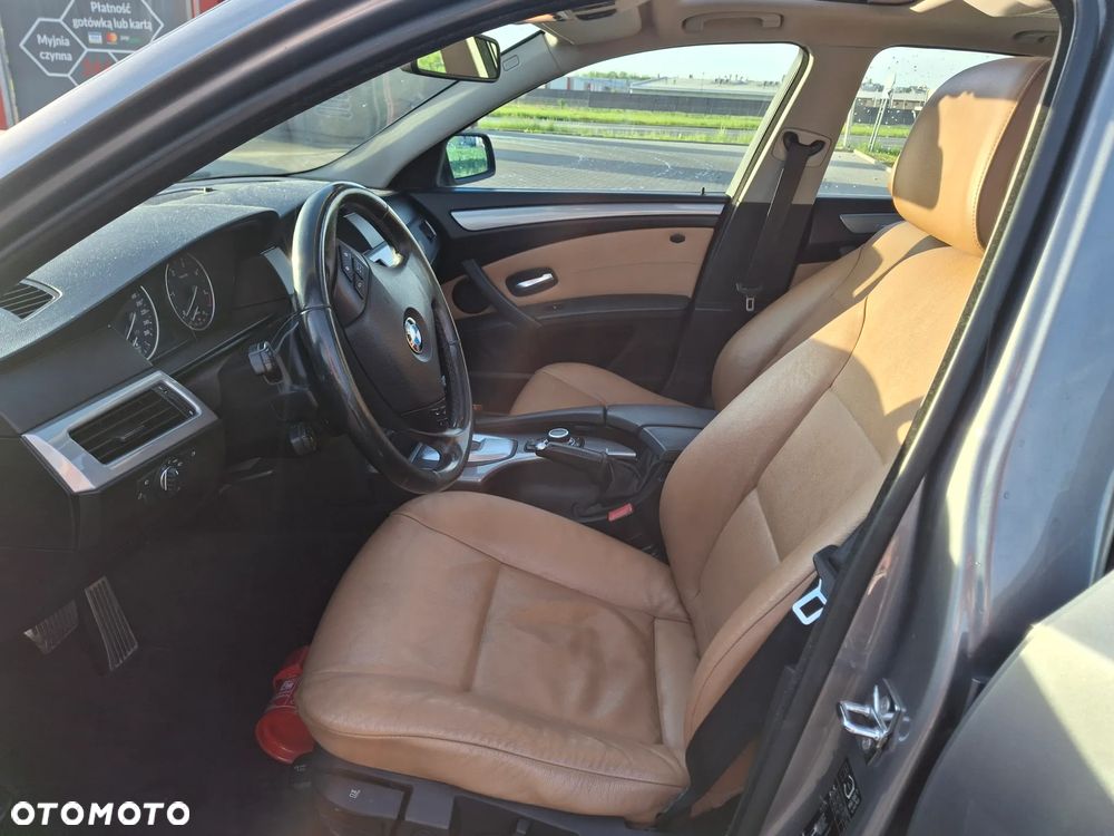 BMW Seria 5 - 11