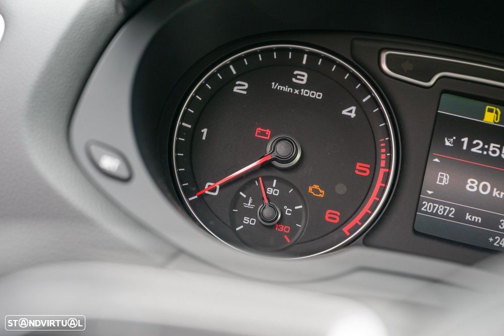 Audi Q3 2.0 TDI Attraction - 30