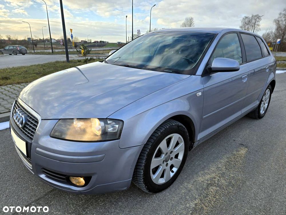 Audi A3 Sportback 2.0 TDI quattro Attraction - 5