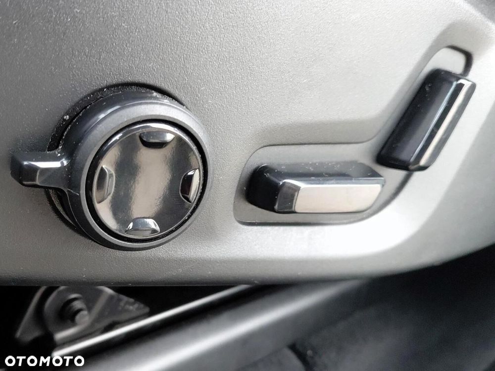 Volvo XC 60 B6 B AWD Inscription - 23
