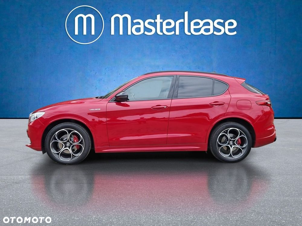 Alfa Romeo Stelvio - 8