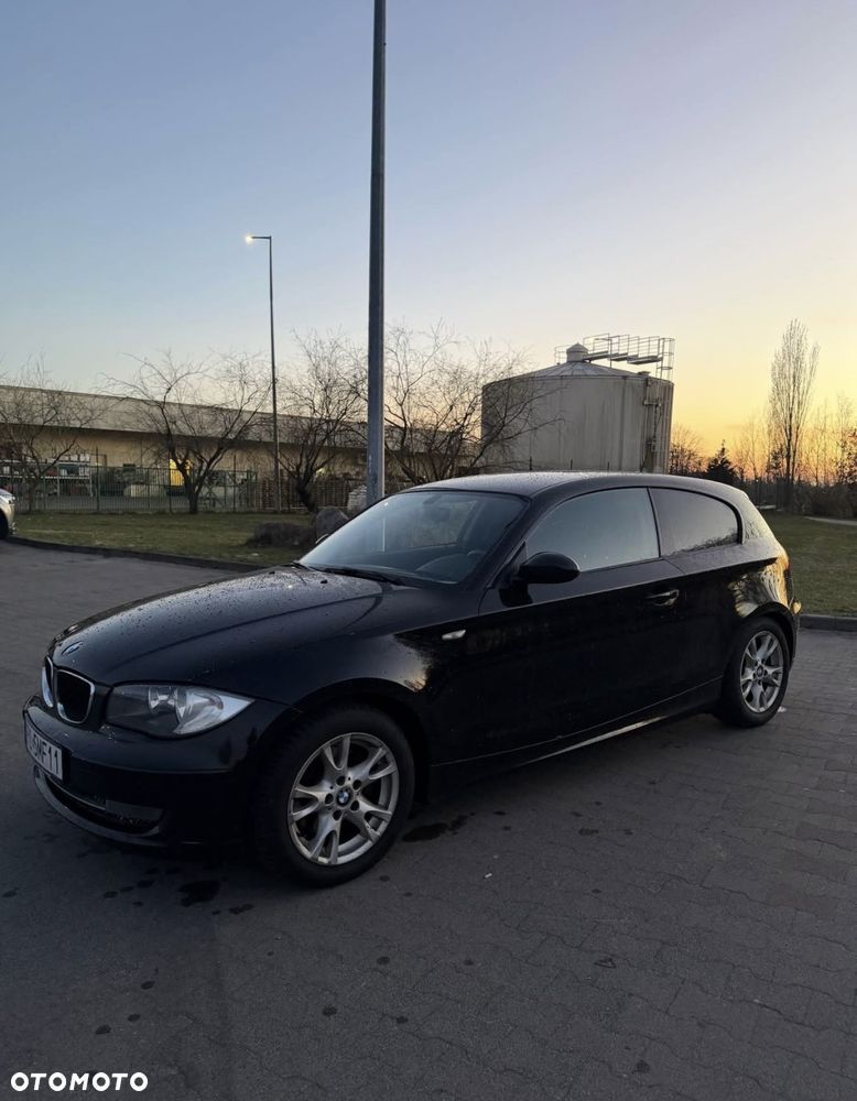 BMW Seria 1 120d - 3