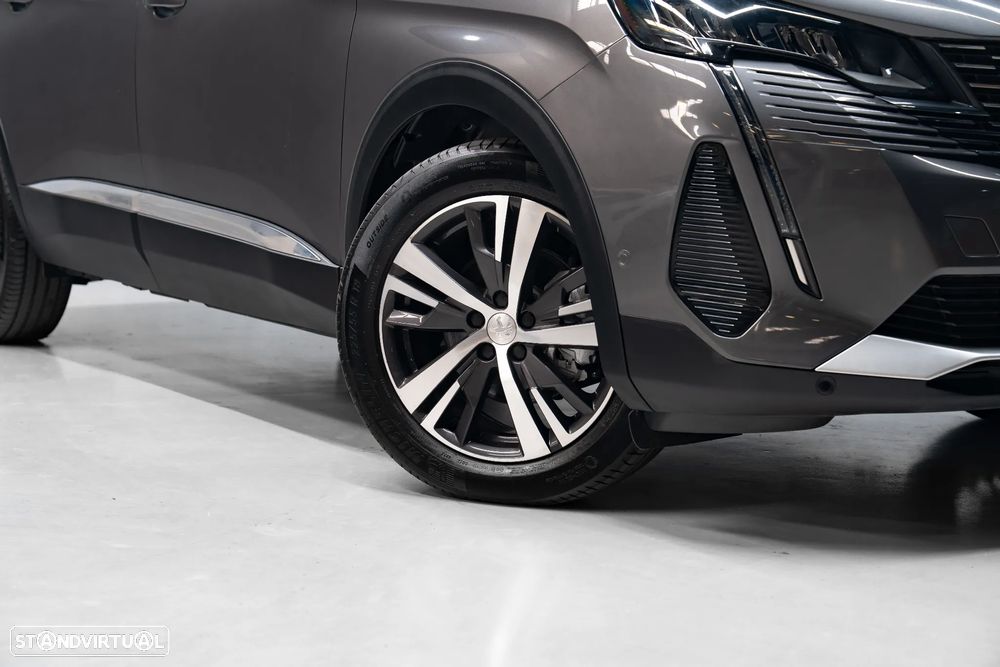 Peugeot 5008 PureTech 130 EAT8 Stop & Start Allure Pack - 4