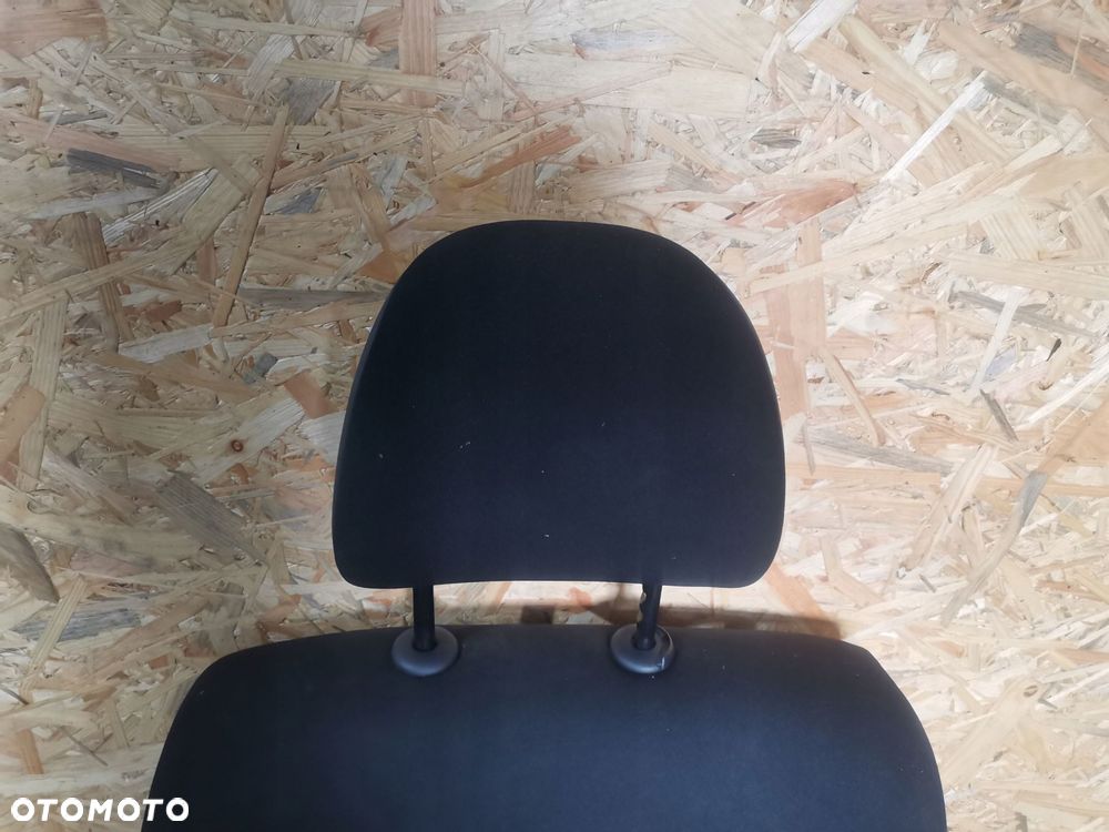 FOTEL PRAWY PASAŻERA CITROEN C4 CACTUS UK GRZANY - 7