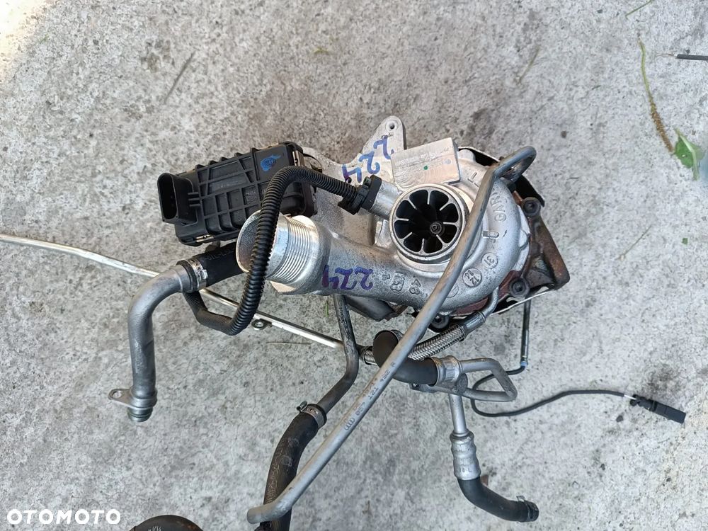 Turbosprężarka turbina AUDI A8 4.2 TDI 057145873T - 1