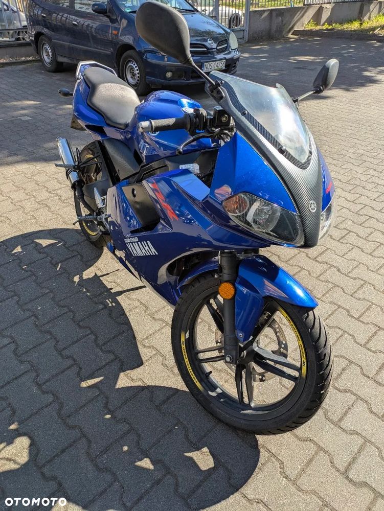 Yamaha TZR - 1