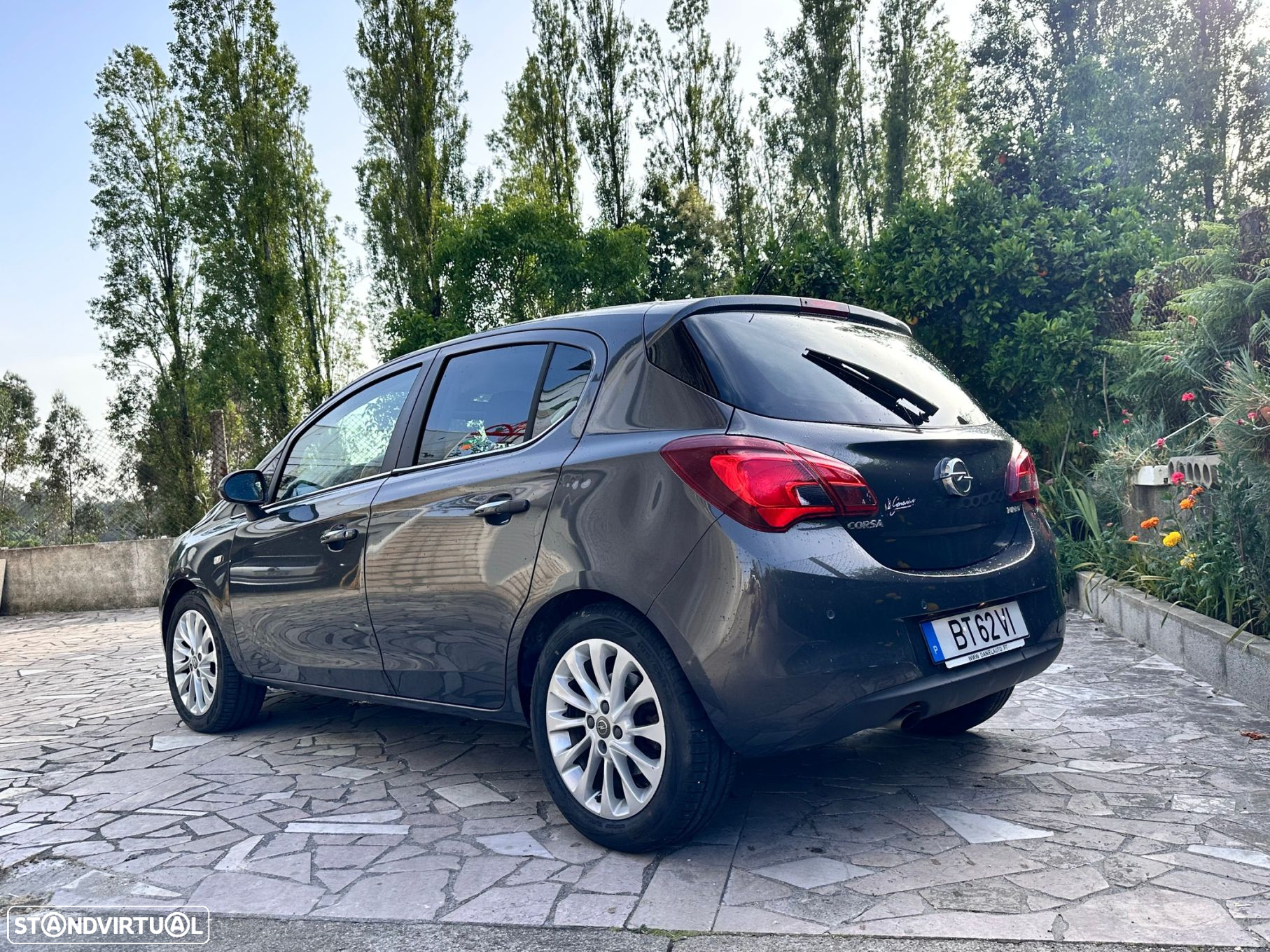 Opel Corsa 1.4 Cosmo - 4