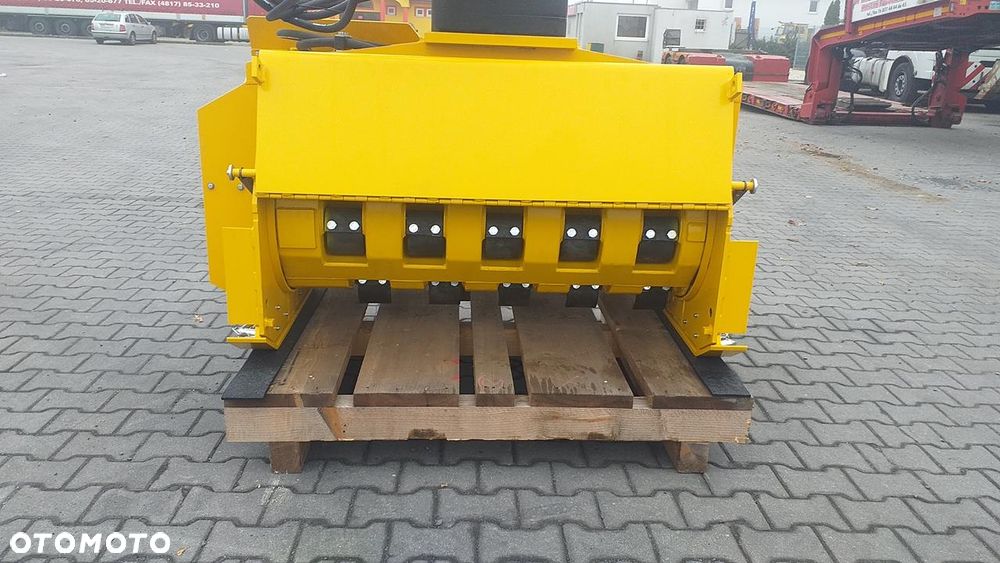 Inny Nowy Mulczer - kosiarka bijakowa WINDHOFF AGM - 14