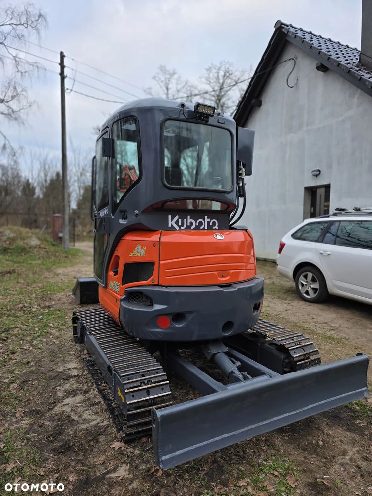Kubota U-35 - 3