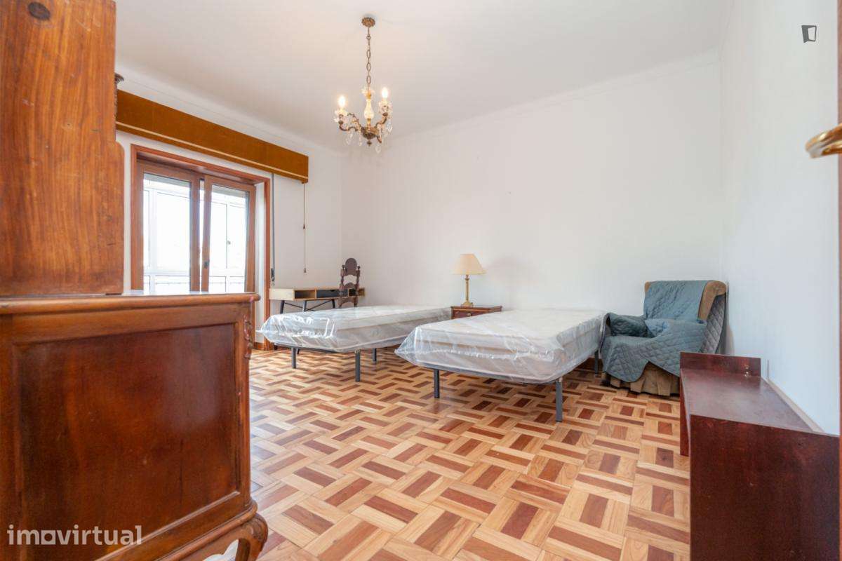 Quarto - localizado em Celas Coimbra Portugal Coimbra - Grande imagem: 2/9