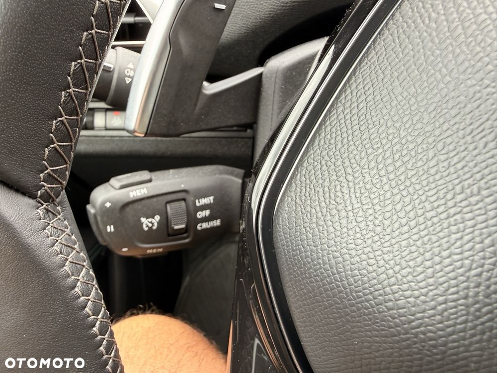 Peugeot 3008 PureTech 130 Stop & Start GPF EAT8 Allure Pack - 15