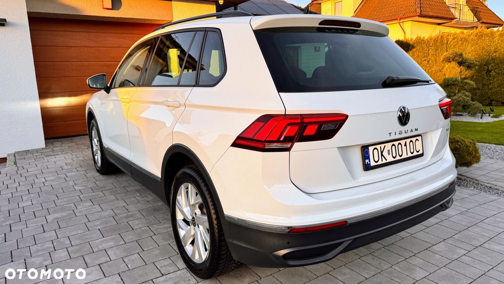 Volkswagen Tiguan 2.0 TDI SCR 4Mot Life DSG - 9