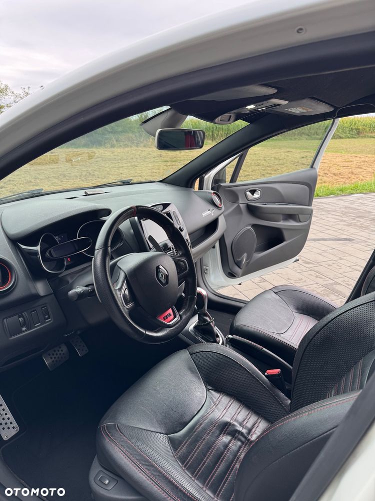 Renault Clio 1.6 R.S.Trophy 220 EDC - 11