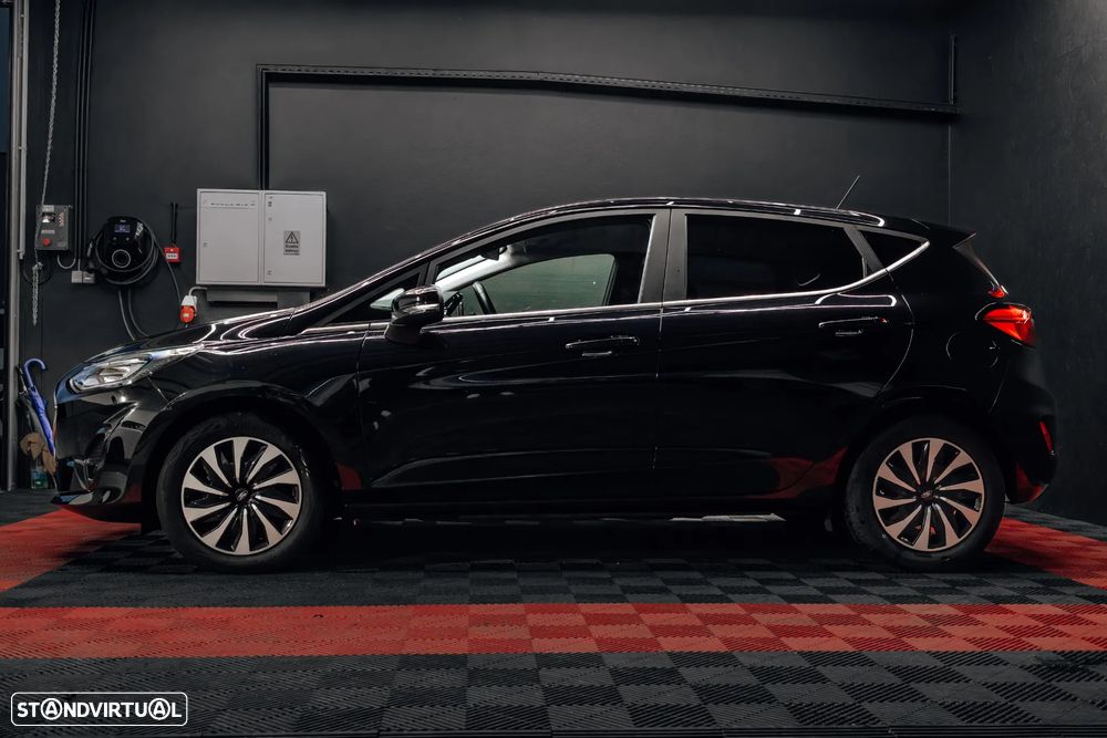 Ford Fiesta 1.0 EcoBoost S&S TITANIUM - 2