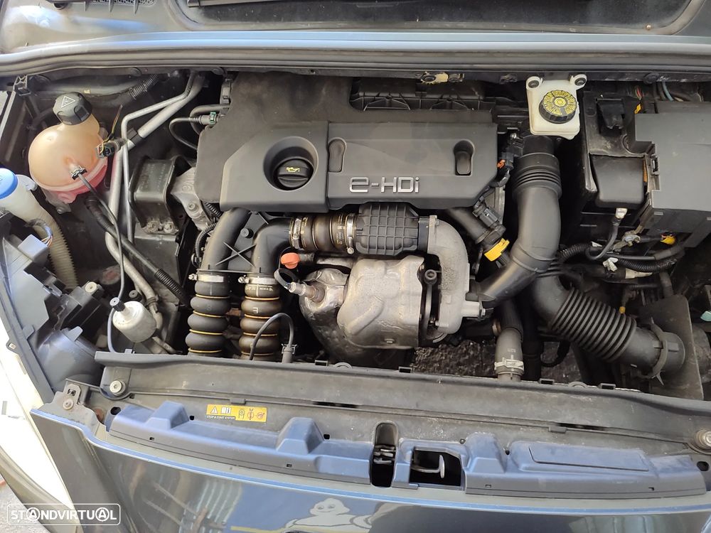 Peugeot 308 SW 1.6 e-HDi Sportium CVM6 115g - 14