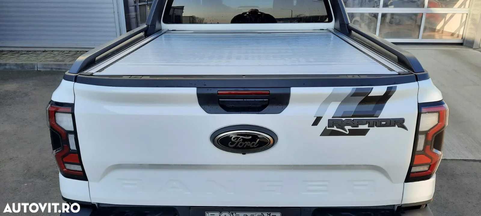 Ford Raptor - 12