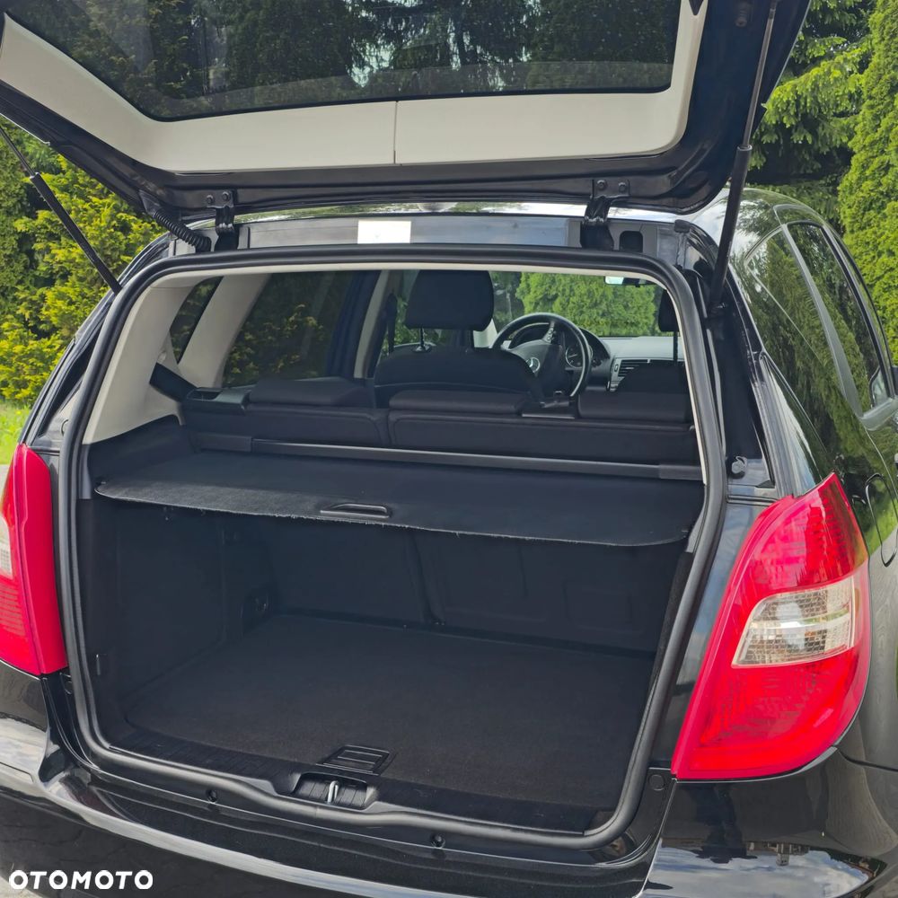 Mercedes-Benz Klasa A 160 BlueEFFICIENCY Avantgarde Special Edition - 15