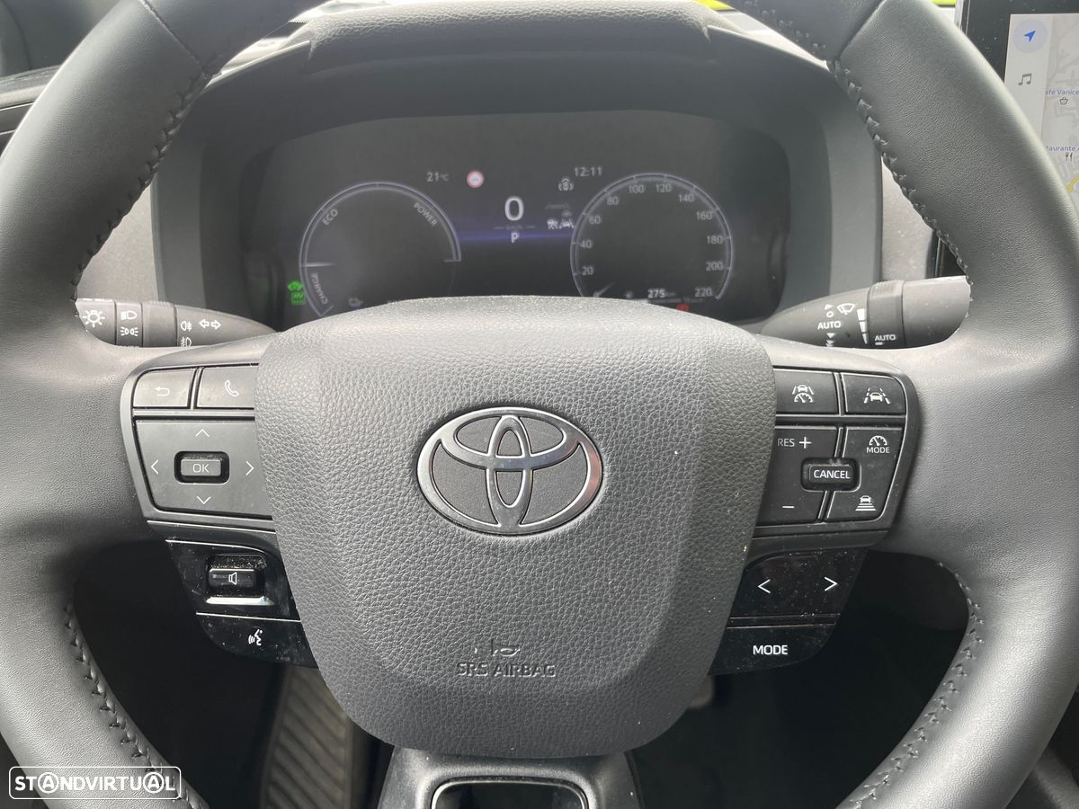 Toyota C-HR - 11