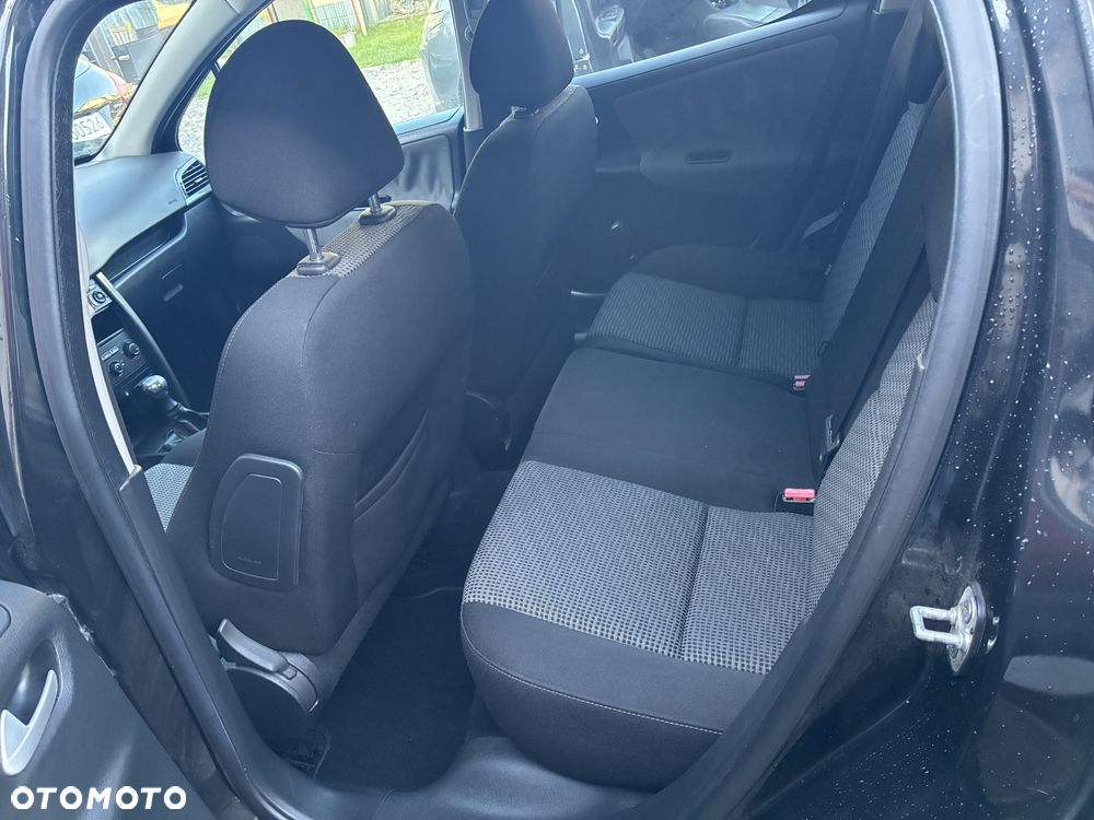 Peugeot 207 - 7