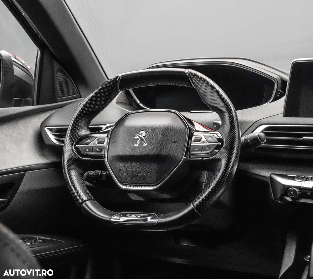 Peugeot 3008 2.0 BlueHDI S&S EAT8 GT - 17