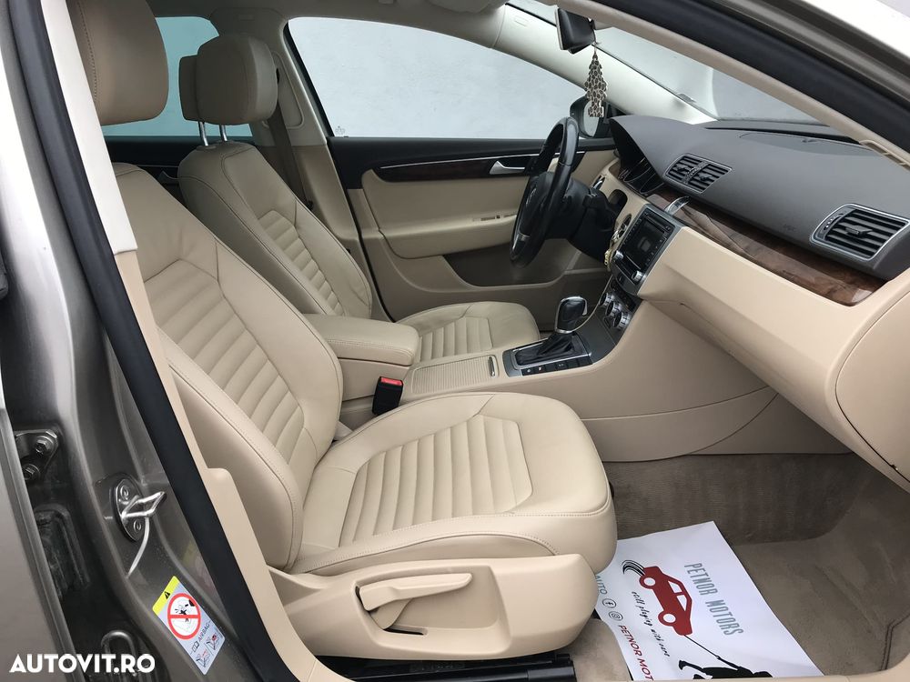 Volkswagen Passat 2.0 Blue TDI DSG SCR Highline - 16