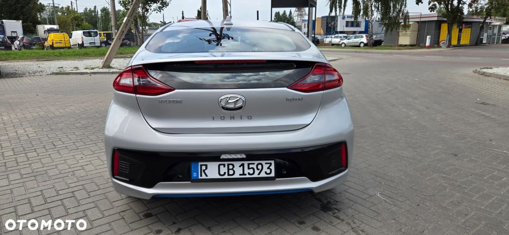 Hyundai IONIQ 1.6 GDI Premium - 14