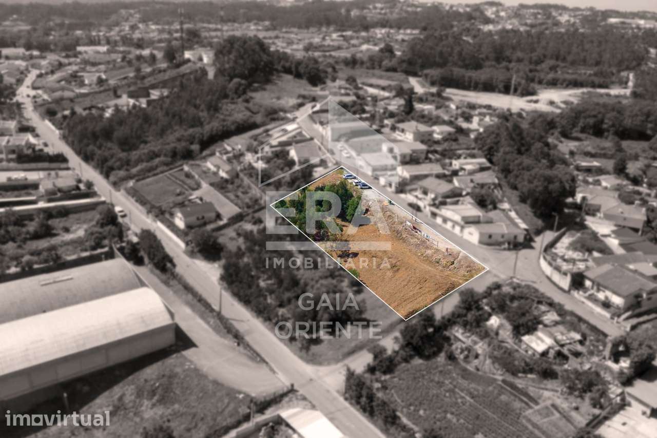 Terreno urbano com 1.883 m² em Pedroso - Grande imagem: 4/8