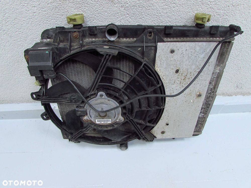 PEUGEOT 207 C3 PICASSO 1.6 HDI 06-13 CHLODNICA WENTYLATOR 9685852680 - 2