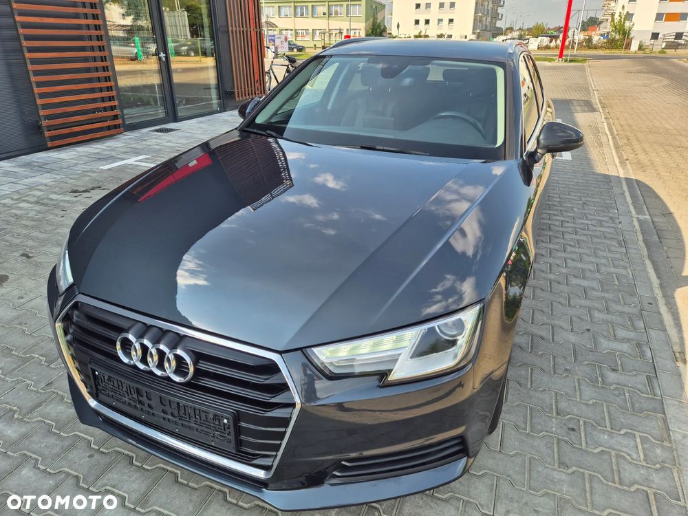 Audi A4 Avant 2.0 TDI ultra S tronic - 7