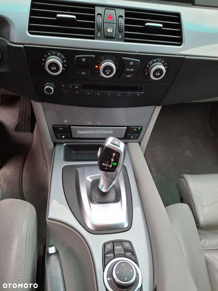 BMW Seria 5 - 16