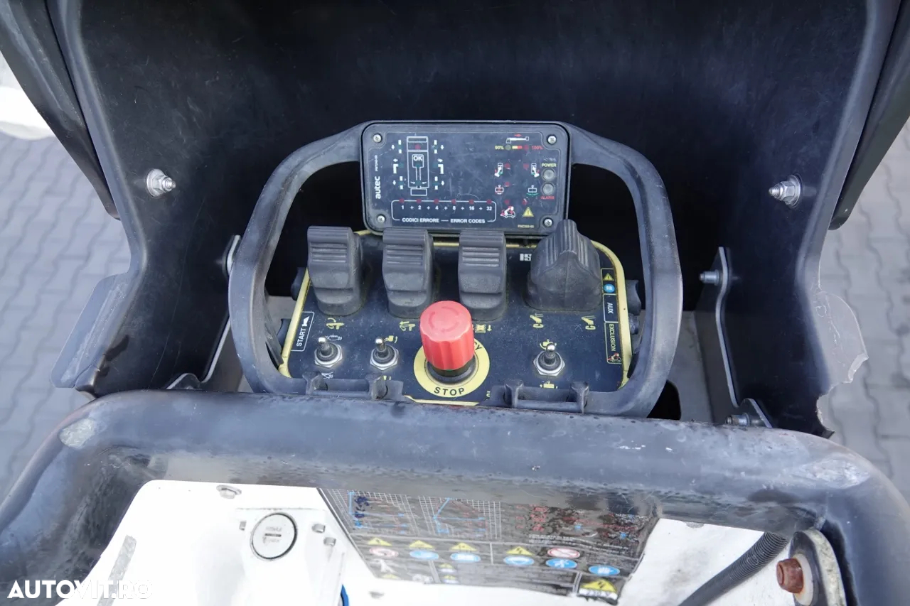 Renault MAXITY 130,35 / 20 METRI LIFT / KLUBB VAT-66-NLX COS / COS 2 PERSOANE - 250 KG / DUPA CONTRACTUL DE SERVICE - 16