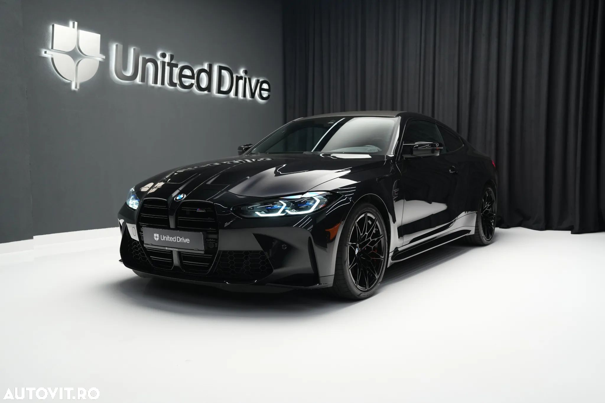 BMW M4 Competition M xDrive - 1
