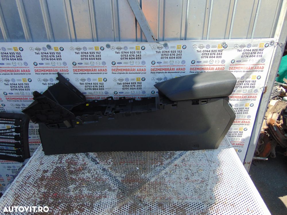 Cotiera Renault Megane 4 an 2016-2024 cotiera centrala consola megaNE 4 - 3