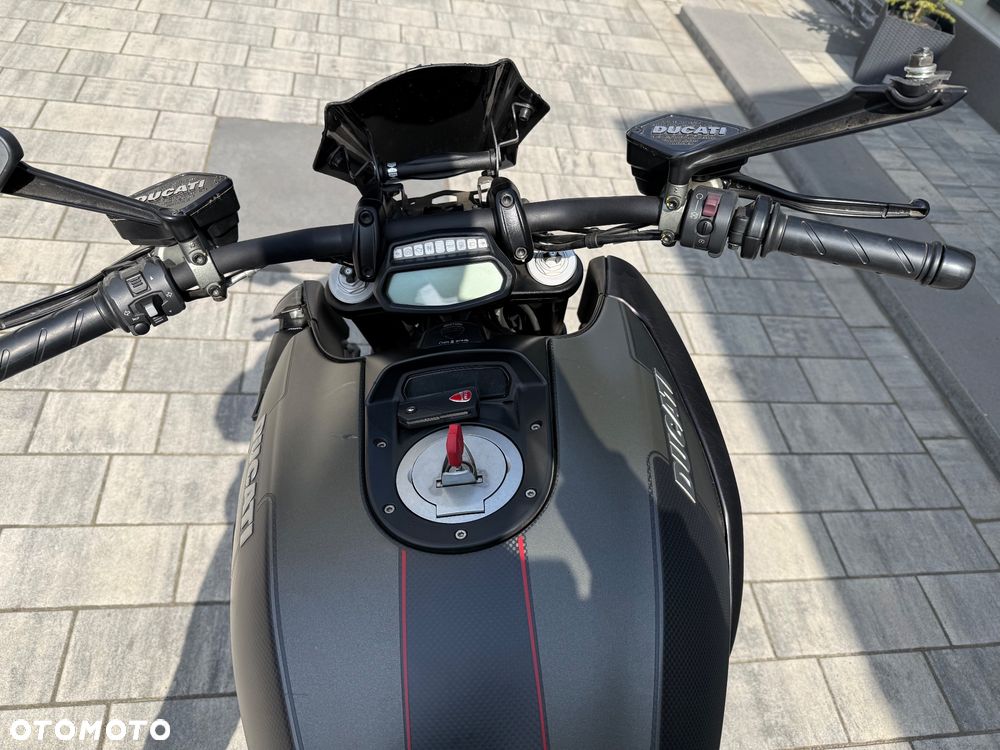 Ducati Diavel - 16