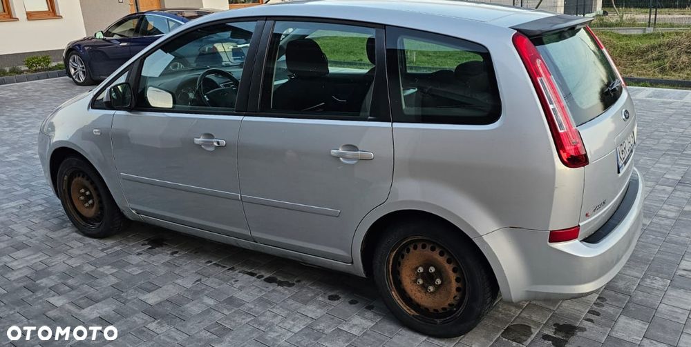 Ford C-MAX - 13