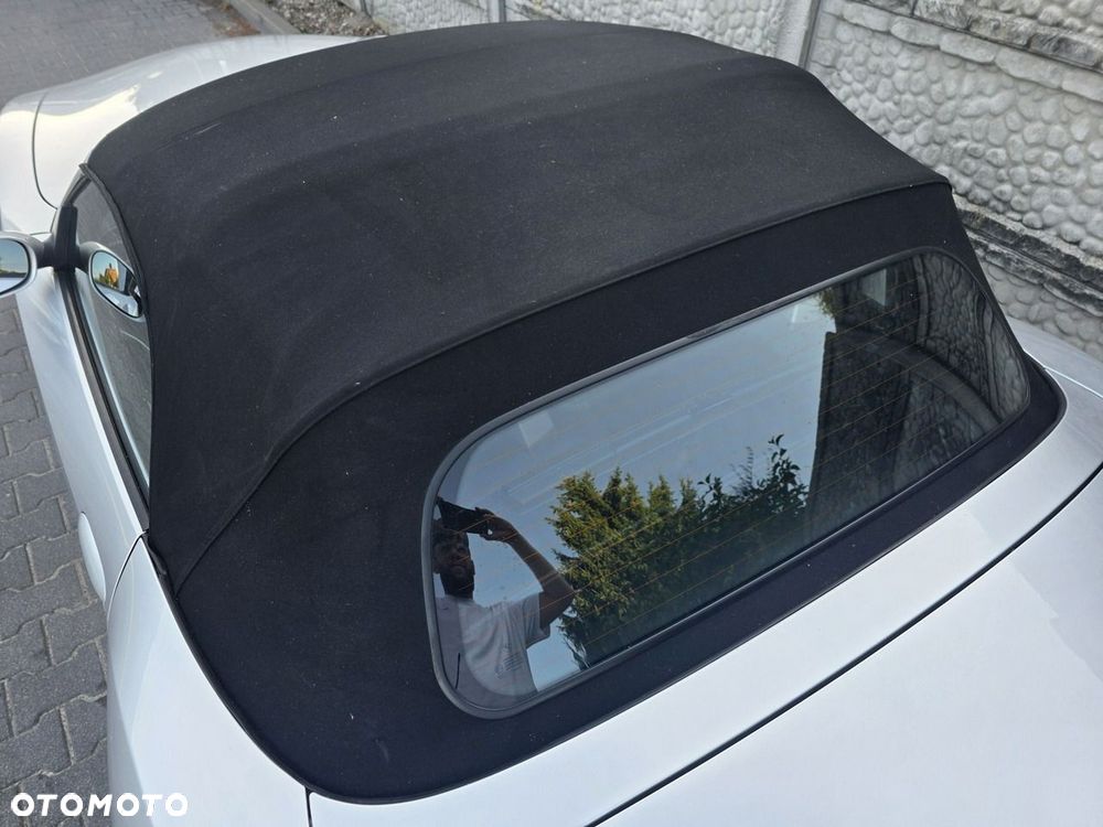 BMW Z4 2.0i - 27