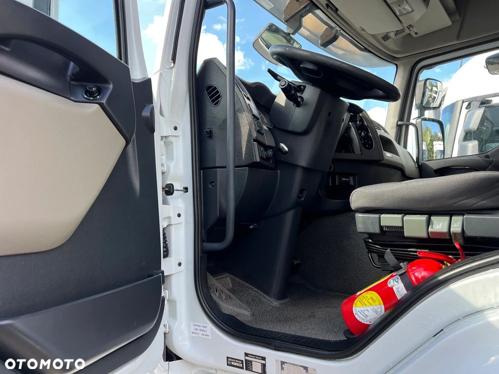 Renault PREMIUM 460 DXI EEV LANDER - 13