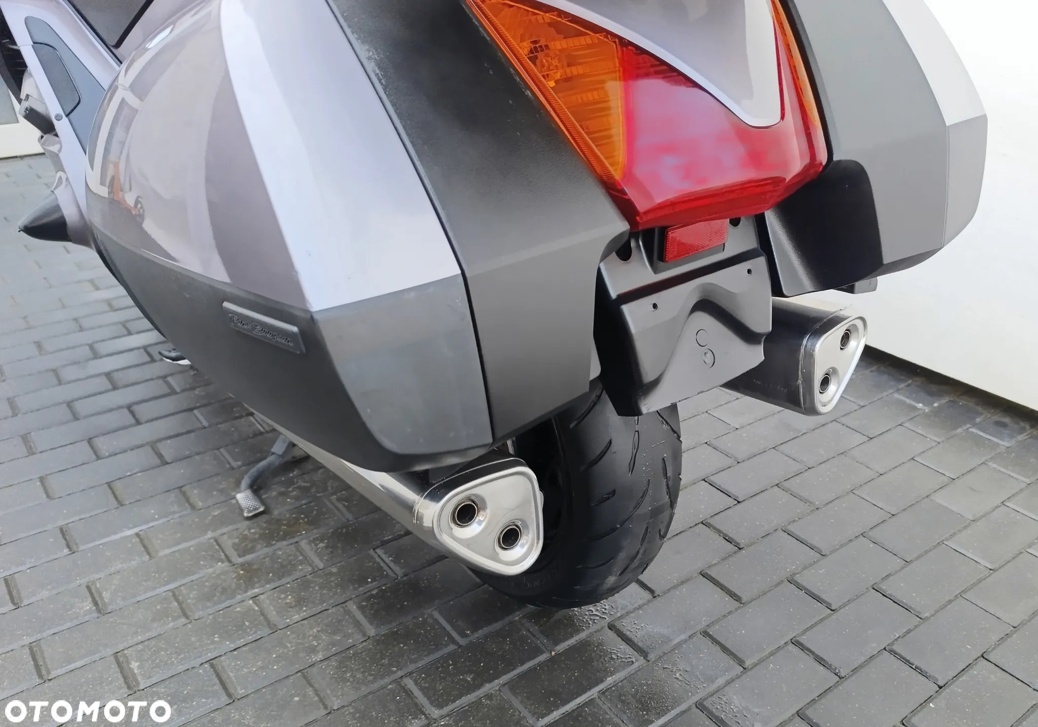 Honda ST - 23