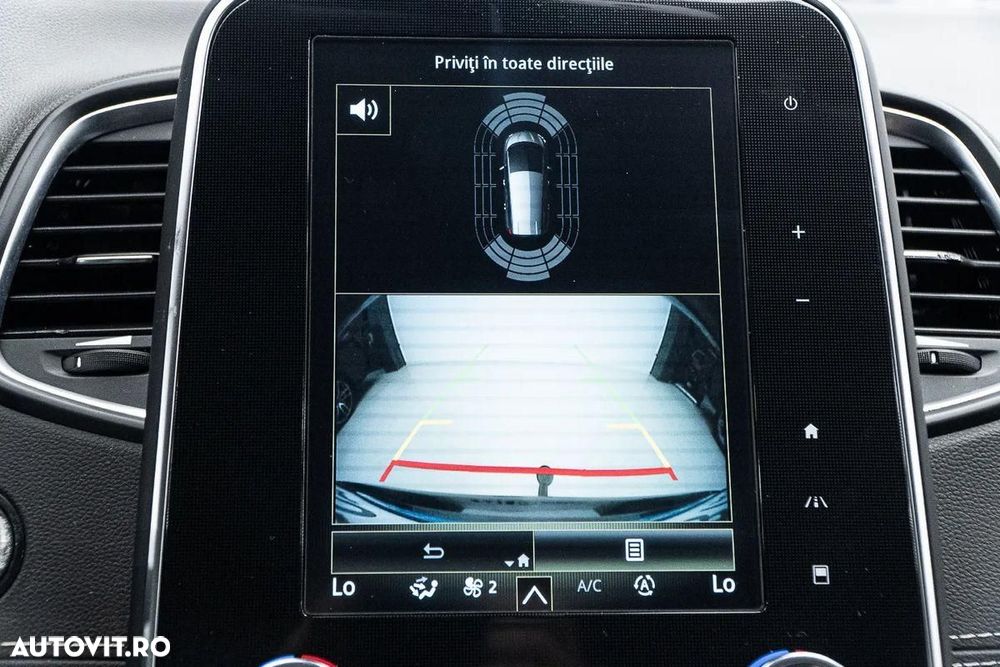 Renault Grand Scenic - 31