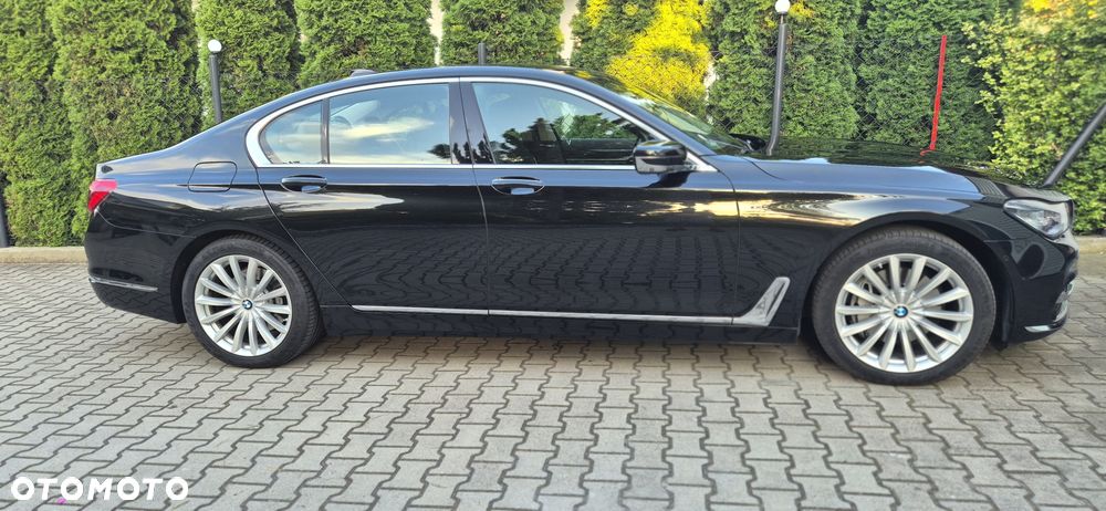 BMW Seria 7 740d xDrive - 6