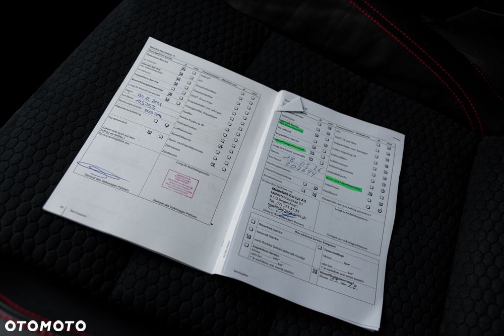 Volkswagen Golf 2.0 GTI Edition 35 - 38