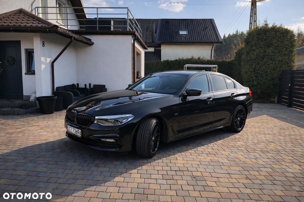 BMW Seria 5 530i xDrive Sport Line sport - 2