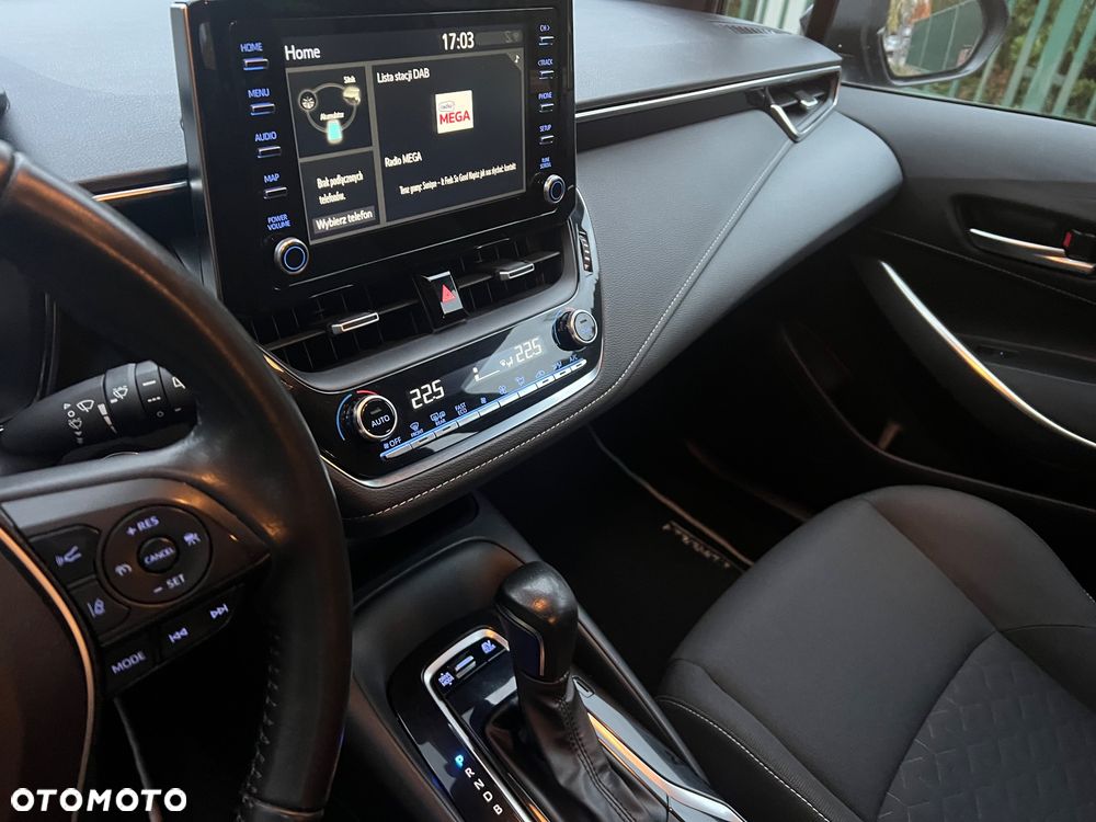 Toyota Corolla 1.8 Hybrid Comfort - 16